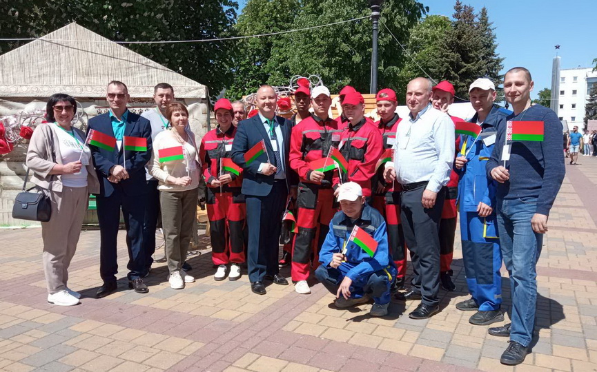 -uchashchiesya-baranovichskogo-liceya-stroitelej-zashchishchayut-chest-goroda-na-oblastnom-konkurse-profmasterstva_11.jpg