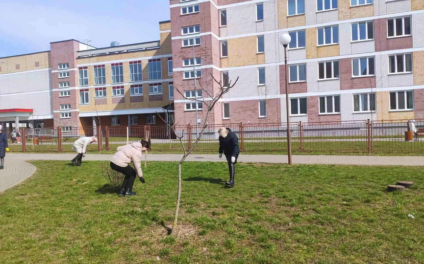 kollektiv-srednej-shkoly-1-prinyal-uchastie-v-mesyachnike_03.jpg