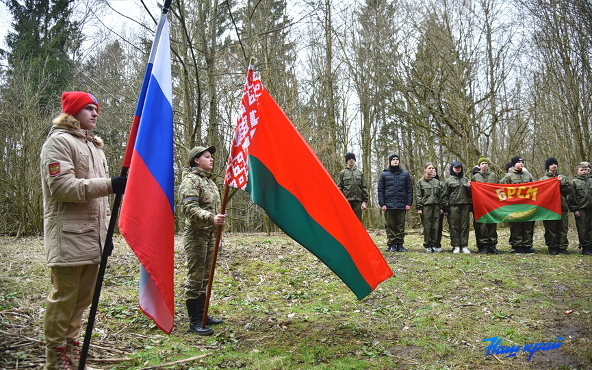 voenizirovannaya-igra-mezhdu-uchastnikami-voenno-patrioticheskikh-klubov (11).JPG