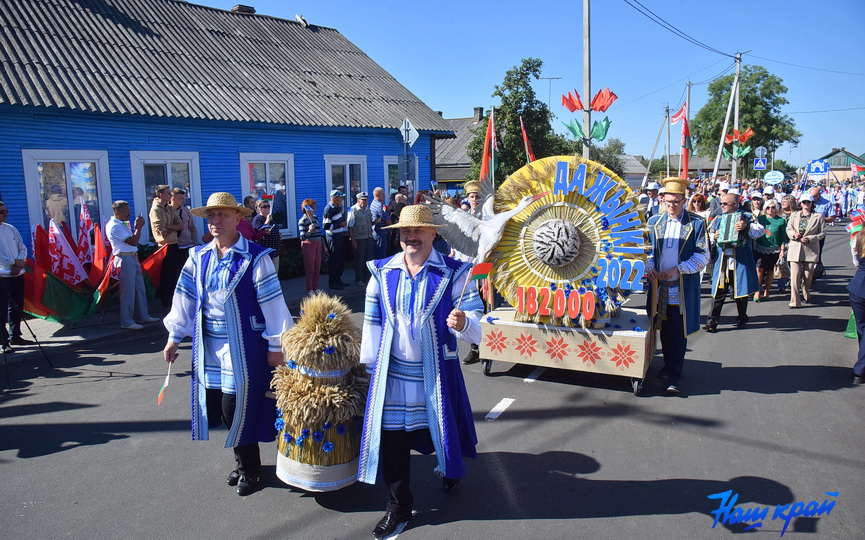 shestvie-kolonny-na-dozhinki-2022_14.JPG