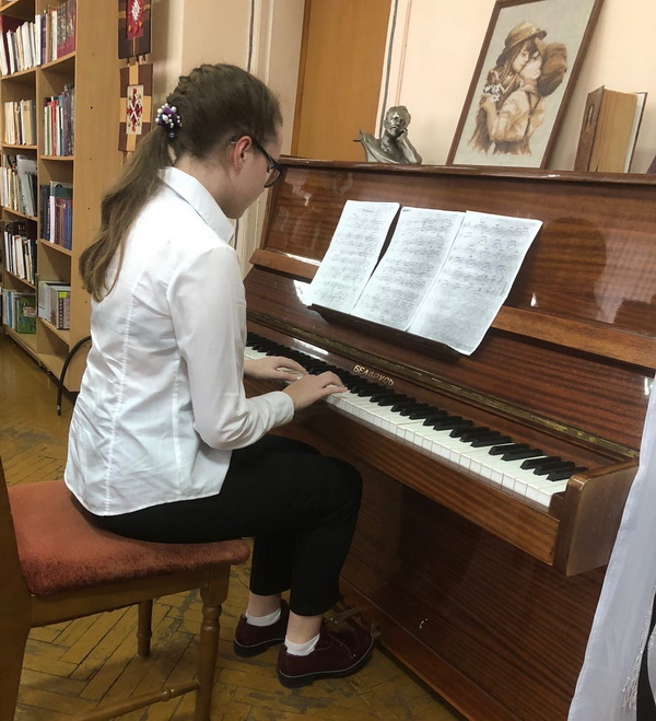 8-biblioteka-30-03.jpg