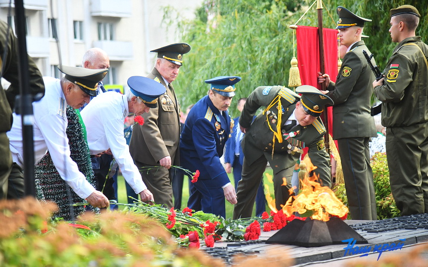 miting-vozlozhenie-(15).JPG