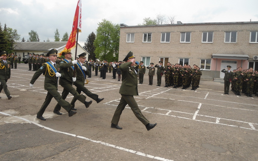 v-8-j-radiotekhnicheskoj-brigade-proshli-torzhestvennye-meropriyatiya_2.JPG