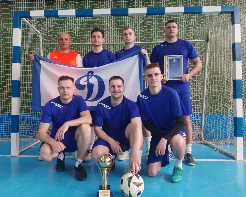 dinamo-(8).jpg dinamo-(8).jpg