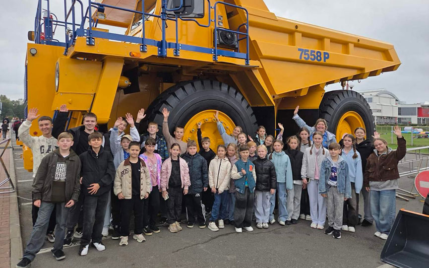 photo_2025-09-19_13-48-41.jpg photo_2025-09-19_13-48-41.jpg