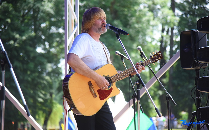 perazvon-20-06_64-gitara.JPG