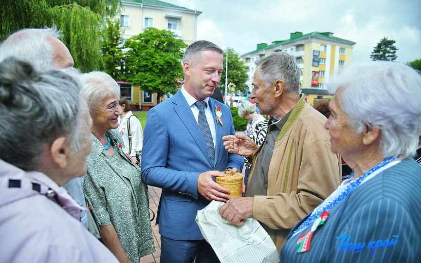 miting-vozlozhenie-(28).JPG