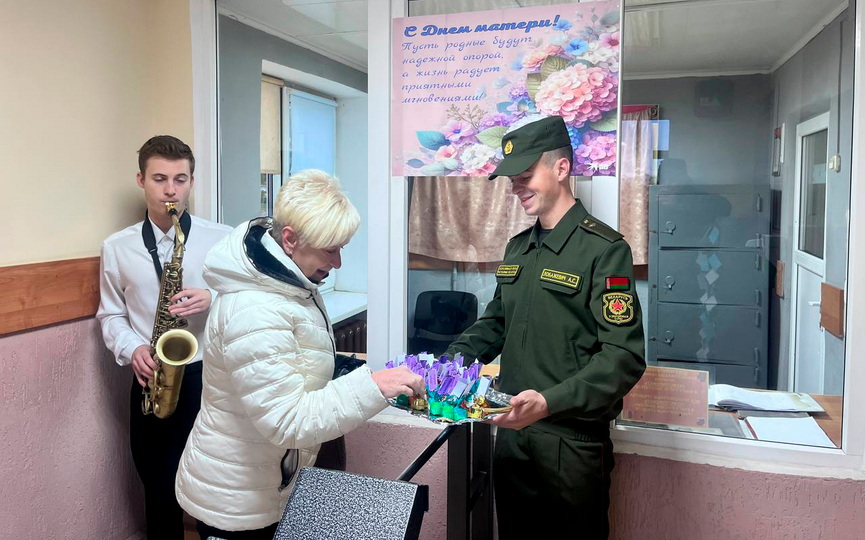 20251014_084200_4.jpg 20251014_084200_4.jpg