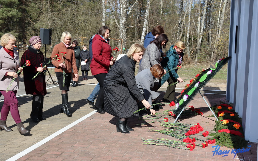 den-pamyati-uznikov-11-04-2022_09.JPG