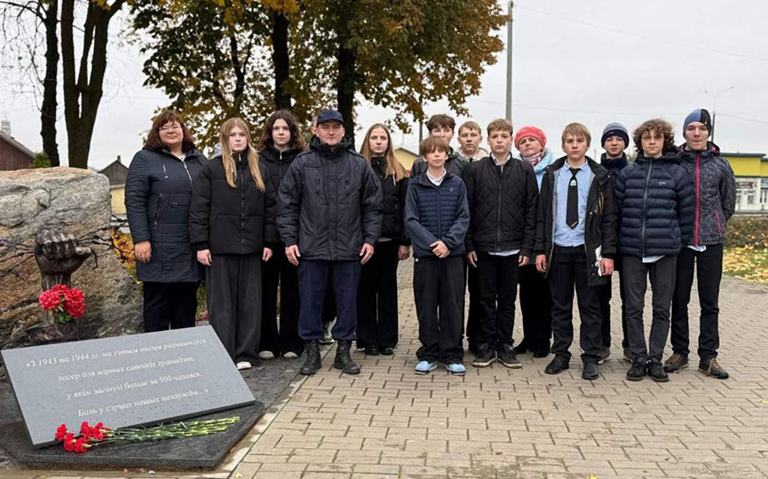 2025-10-17_18-45-1).jpg 2025-10-17_18-45-1).jpg