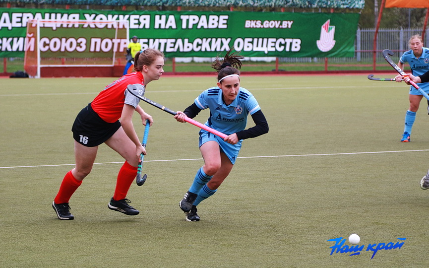 hokkey-na-trave-10.JPG