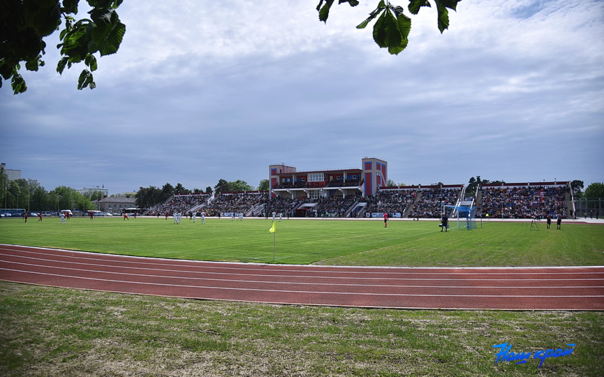 obnovlennyj-stadion-otkryt-v-baranovichakh-posle-rekonstrukcii_31.JPG