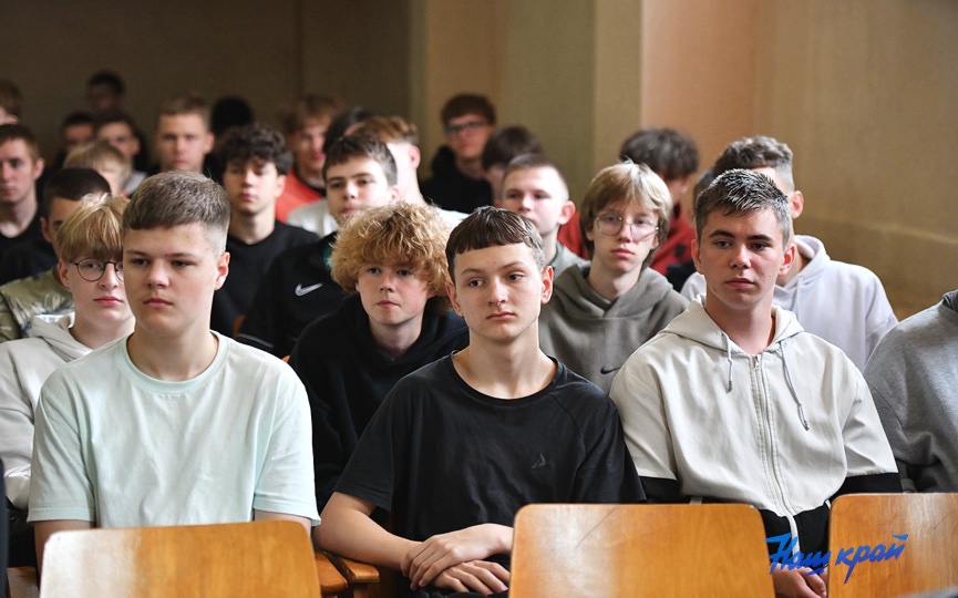 zakluchili=pod-strazhu-(7).jpg