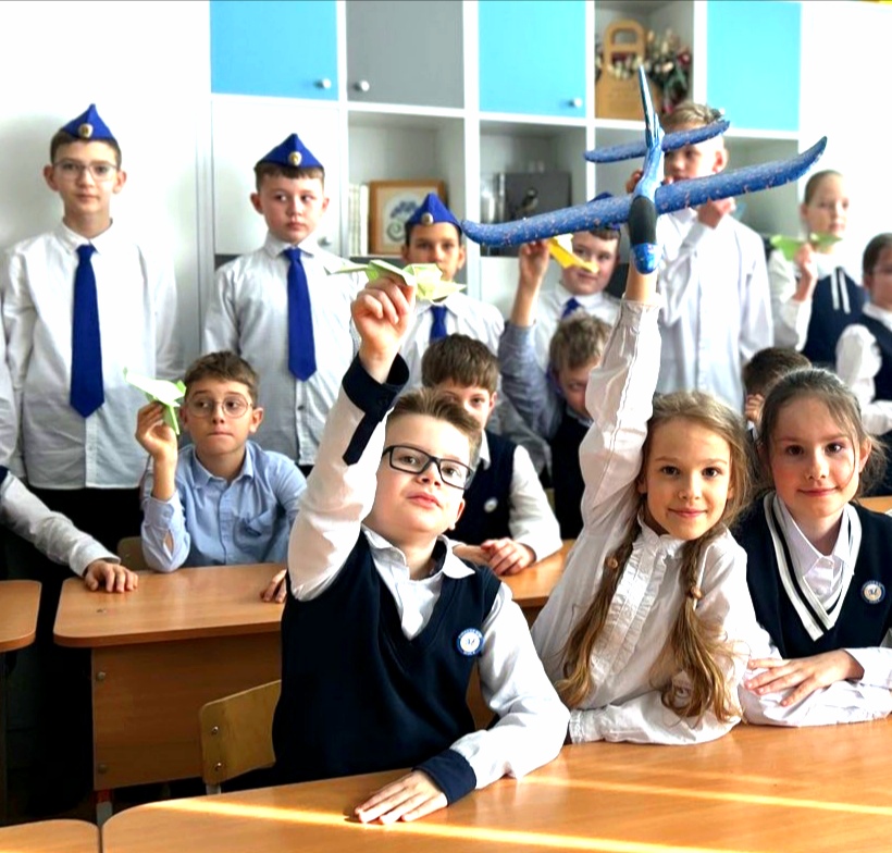 0-02-05-c9.jpg 0-02-05-c9.jpg