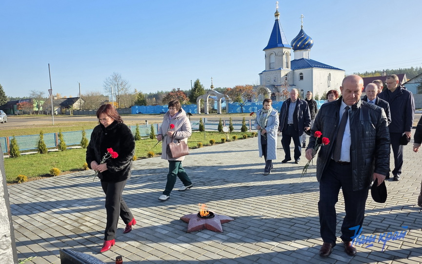 20251105_113905.jpg 20251105_113905.jpg