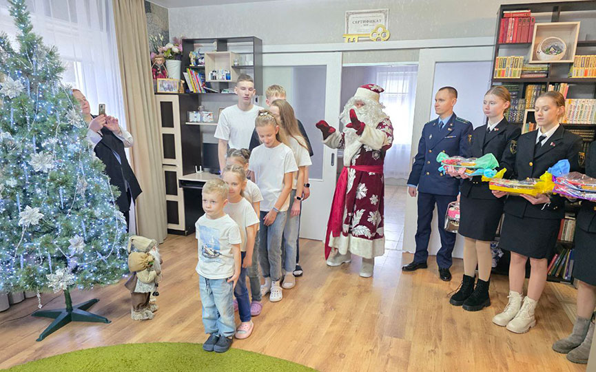 2025-12-17.jpg 2025-12-17.jpg