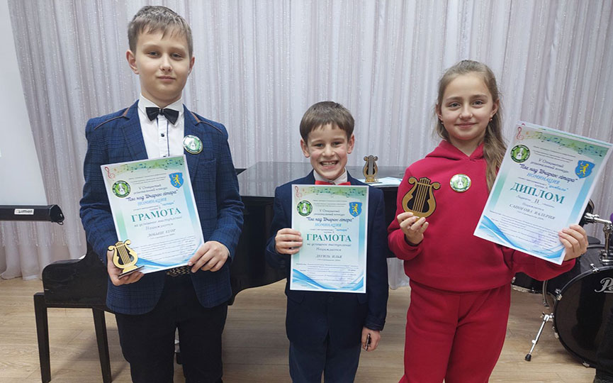 sapogova.jpg sapogova.jpg