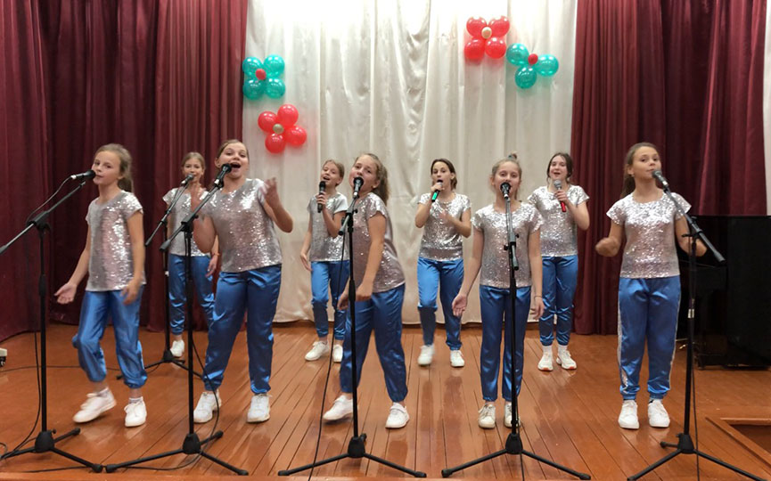 estradnyj-mix.jpg estradnyj-mix.jpg