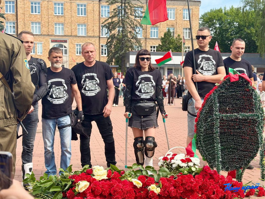 den-nezavisimosti-17).jpg den-nezavisimosti-17).jpg