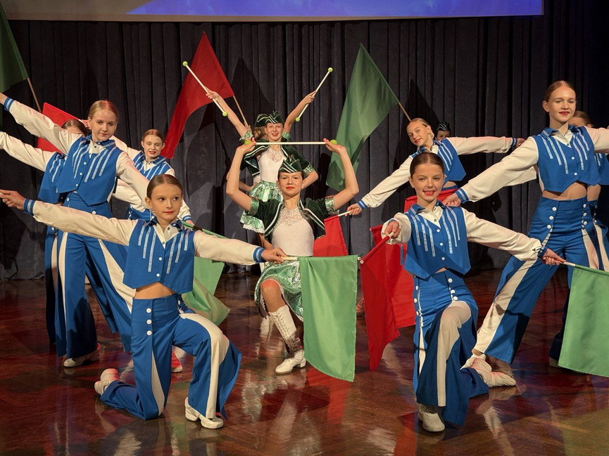 photo_2025-10-16_21-41-02.jpg photo_2025-10-16_21-41-02.jpg