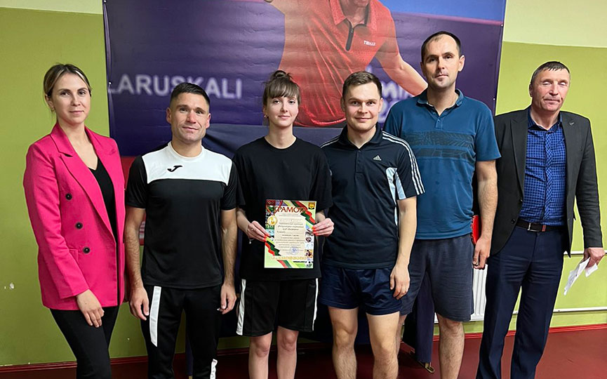 tennis-0.jpg