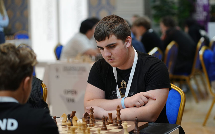 2025-10-23_.jpg 2025-10-23_.jpg