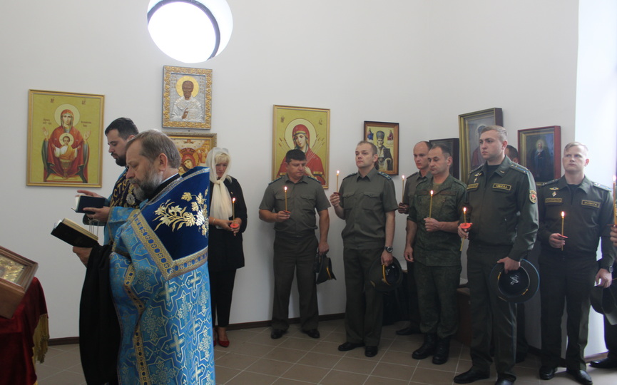 -miting-rekviem-v-pamyat-o-letchikakh-marfickom-i-zhuravleviche-proshel-v-baranovichakh_08.JPG