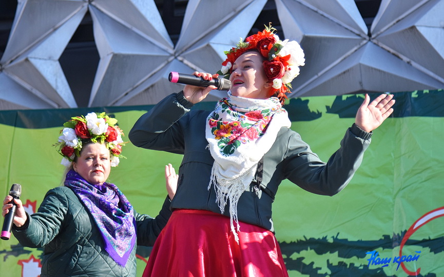 sezon-nastal-rasshirennye-selkhozyarmarki-i-svyata-bulby-projdut-v-baranovichakh3.JPG