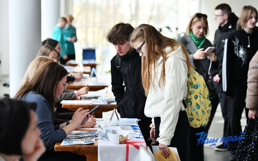 yarmarka-vakansii-molodezh (18).JPG