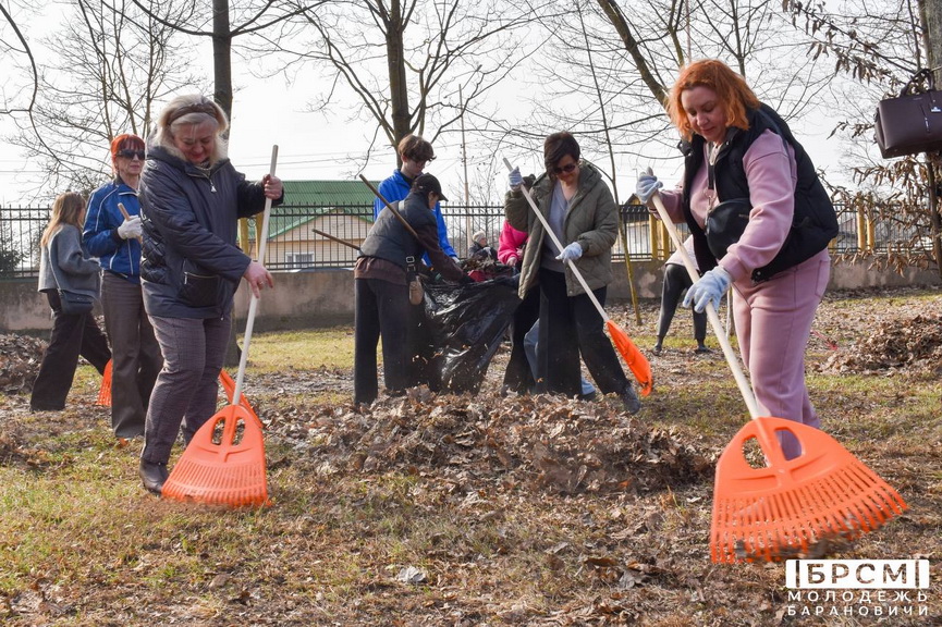 2026-03-27_18-41-4).jpg 2026-03-27_18-41-4).jpg