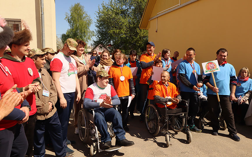 invalidy-sorevnovaniya-3.jpg invalidy-sorevnovaniya-3.jpg