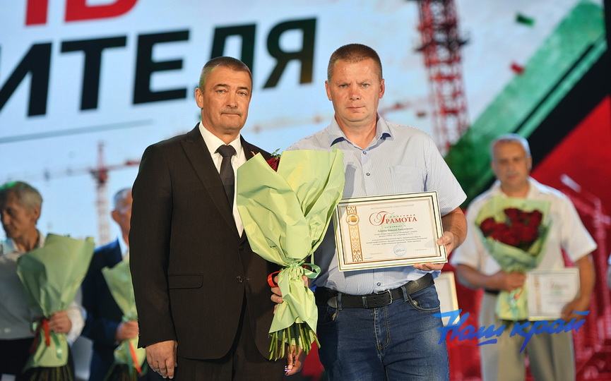 06-08-(12).JPG
