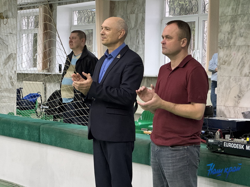 9_7021 (2).jpeg 9_7021 (2).jpeg