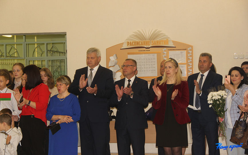 poslednij-zvonok-rajon-34.JPG