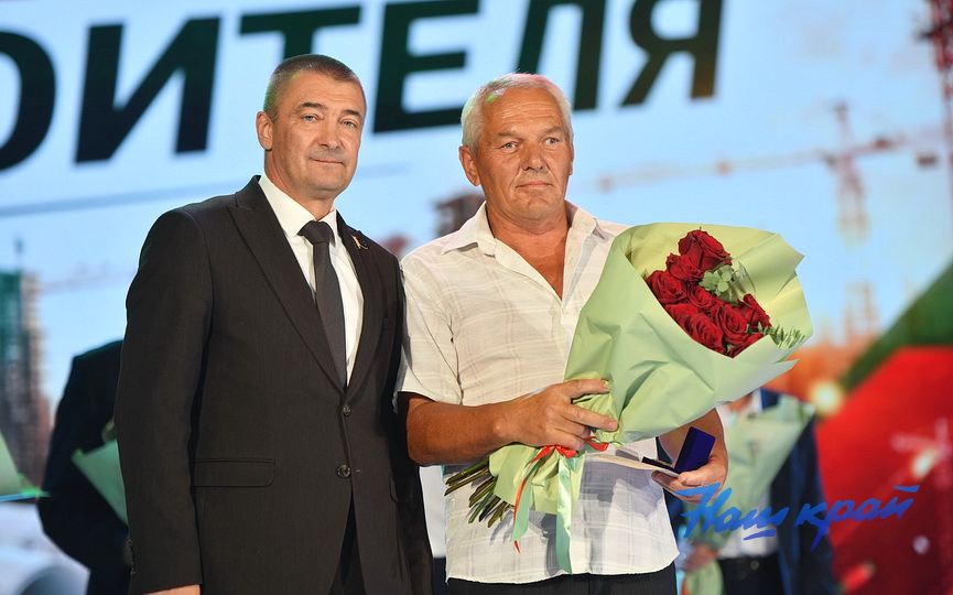 06-08-(6).JPG