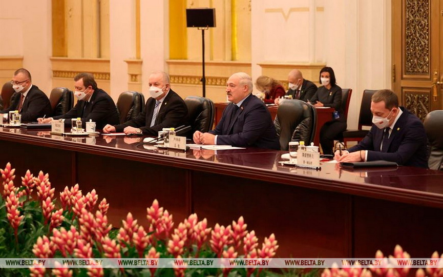 lukashenko-v-khode-peregovorov-v-pekine-budut-ochercheny-novye-gorizonty-sotrudnichestva-s-kitaem-(4).jpg