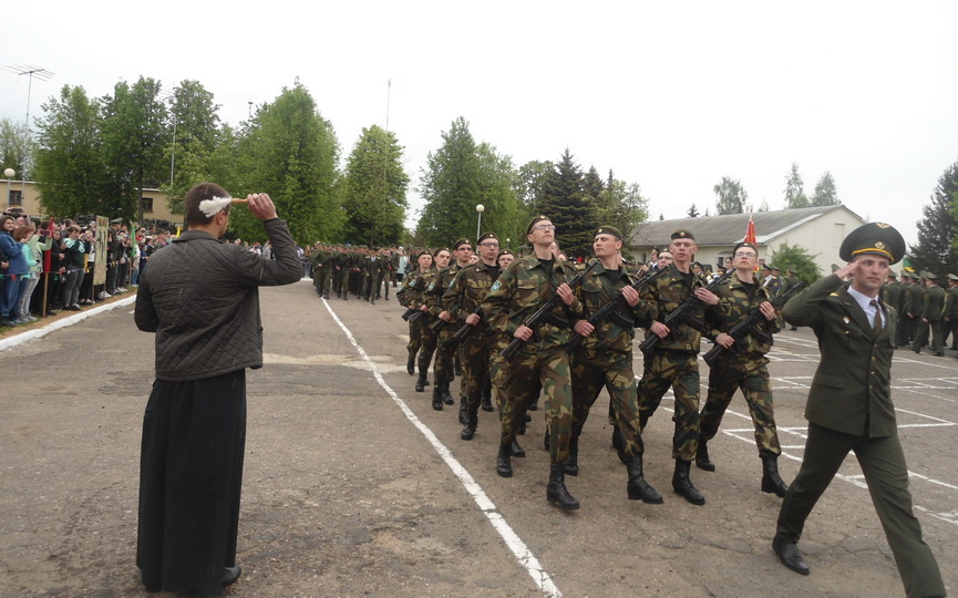 marsh2-v-8-j-radiotekhnicheskoj-brigade-proshli-torzhestvennye-meropriyatiya.JPG