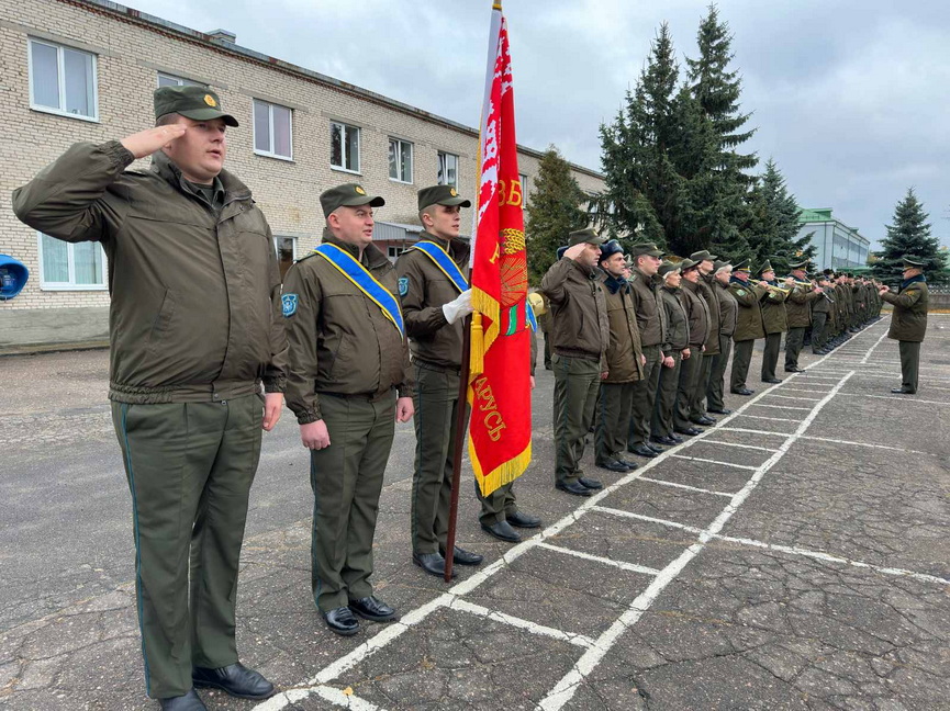 2025-10-27_11-45-32-421 (2).jpg