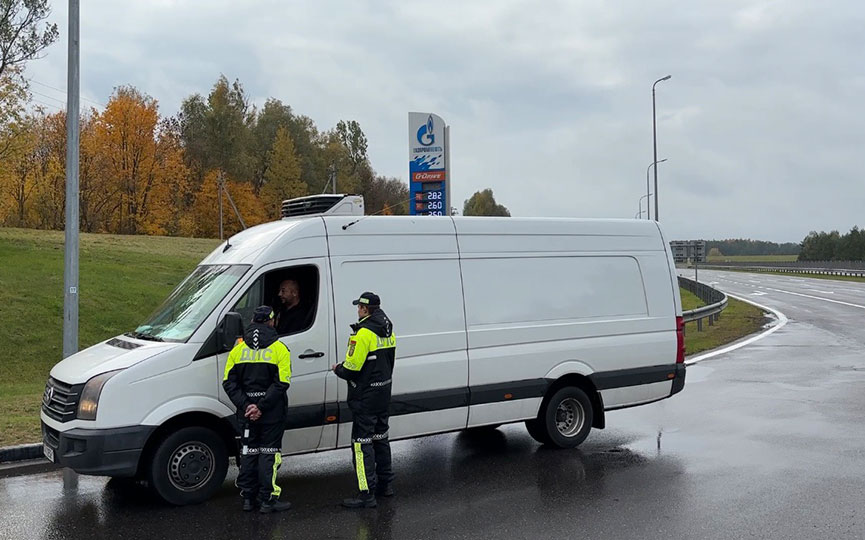 2025-10-17_13-01-12-745.jpg 2025-10-17_13-01-12-745.jpg