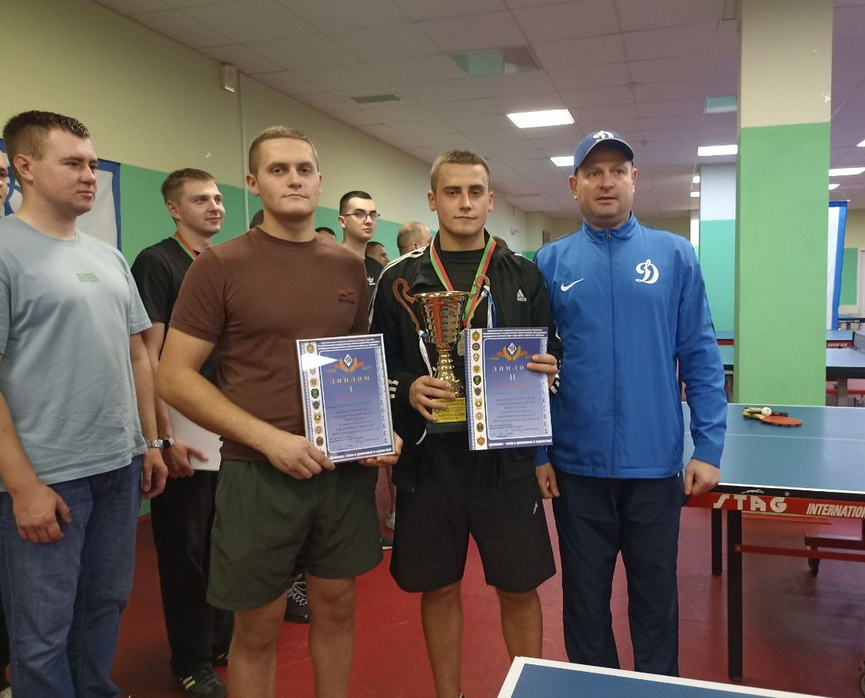 24-10_9.jpg 24-10_9.jpg