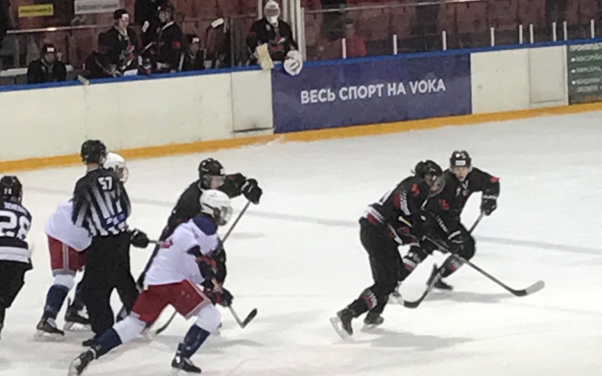 pervaya-pobeda-baranovichskikh-khokkeistov-v-chempionate-vysshej-ligi_2.jpg