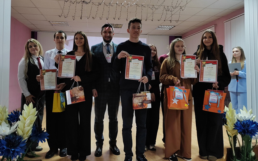 28-10-2666.jpg 28-10-2666.jpg