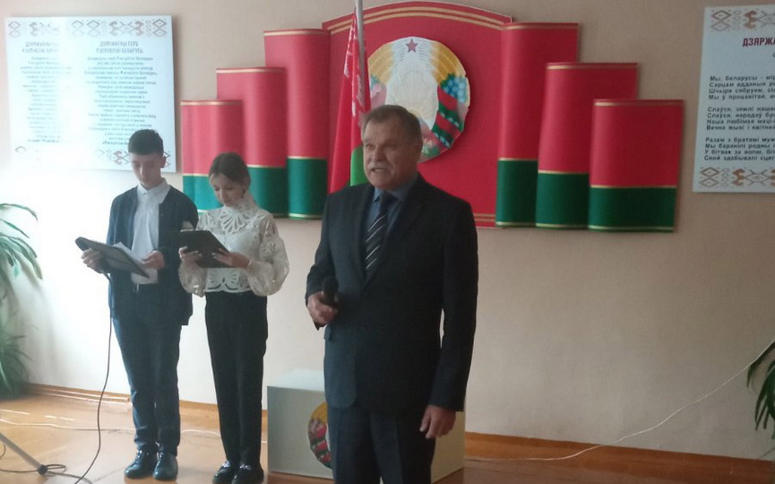 v-uchrezhdeniyakh-obrazovaniya-dan-start-nedele-narodnogo-edinstva-_17.jpg