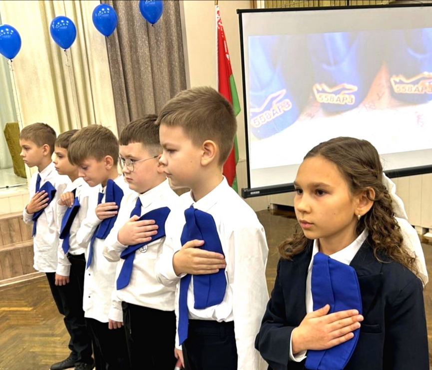 24-10_1.jpg 24-10_1.jpg