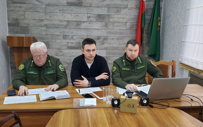 2025-12-05_09-48-54-(2).jpg 2025-12-05_09-48-54-(2).jpg