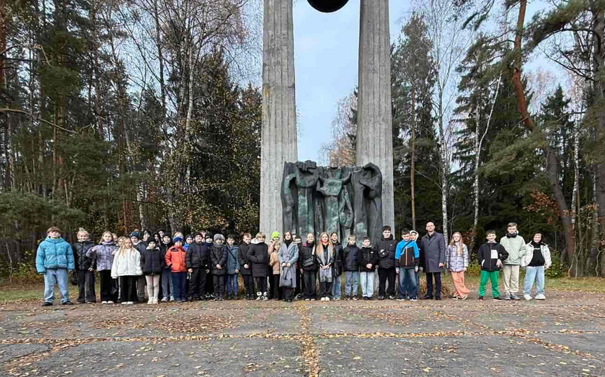 6-11-2025-(11)gaj.jpg 6-11-2025-(11)gaj.jpg