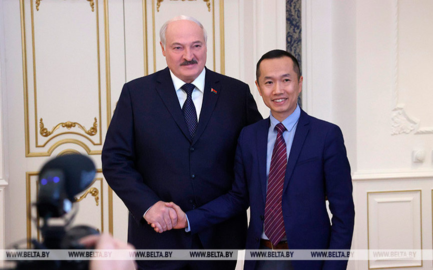 lukashenko-dal-intervyu-smi-kitaya.jpg