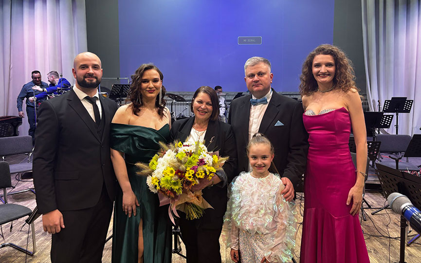 2025-11-14_16-33-50-(4).jpg 2025-11-14_16-33-50-(4).jpg