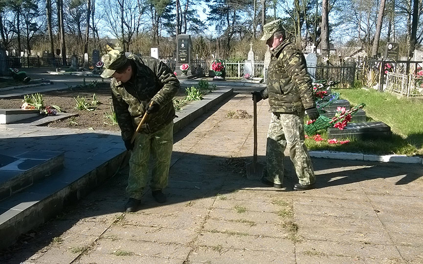 aviabaza-subbotnik_3.jpg